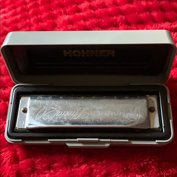 Vintage Hohner special 20 harmonica. - Picture 1 of 5